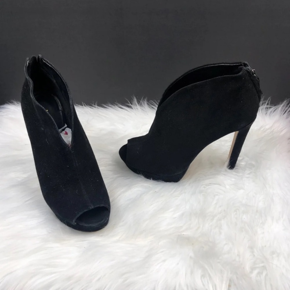 COPY - NINE WEST HEELS SIZE 6